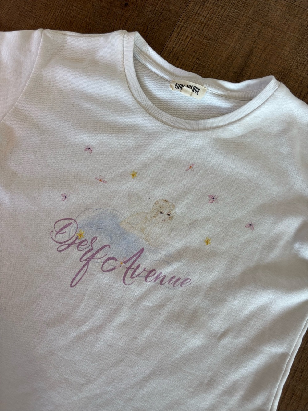 djerf avenue angel 100% cotton tee shirt - Picture 3 of 7
